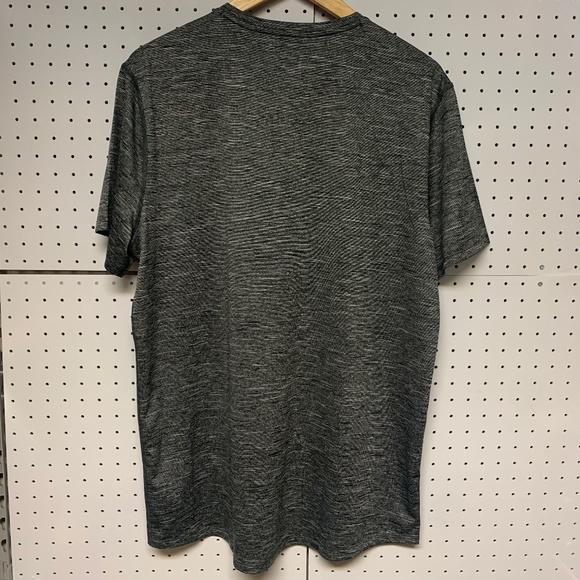 Men's DSG Dry-Fit Shirt Size Large - Picture 3 of 4